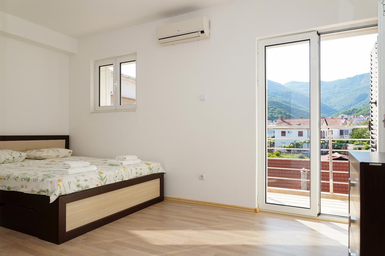 Apartments Apple Cat Montenegro Ko Bijela Exterior photo