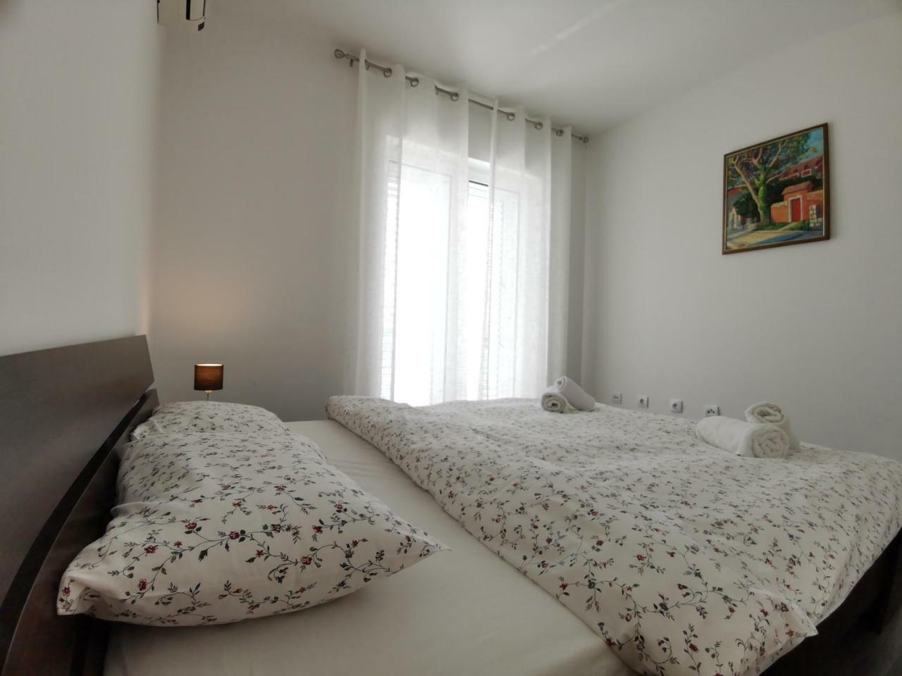 Apartments Apple Cat Montenegro Ko Bijela Exterior photo